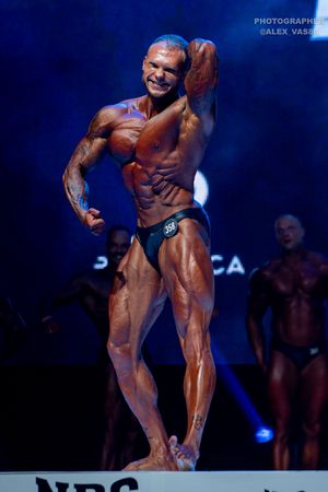 CLASSIC PHYSIQUE +178